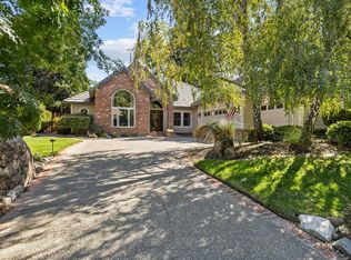 100 Hollyann Dr, Folsom, CA 95630