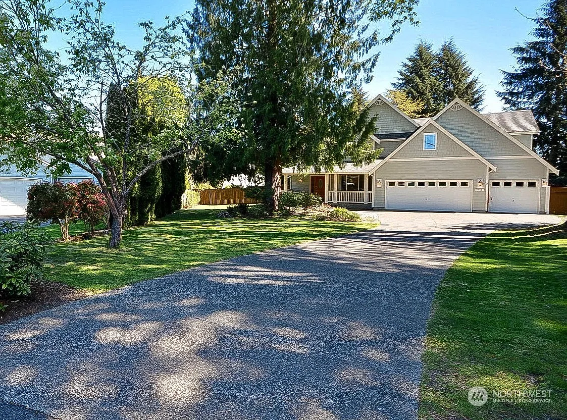 7832 Western Court SE photo 1