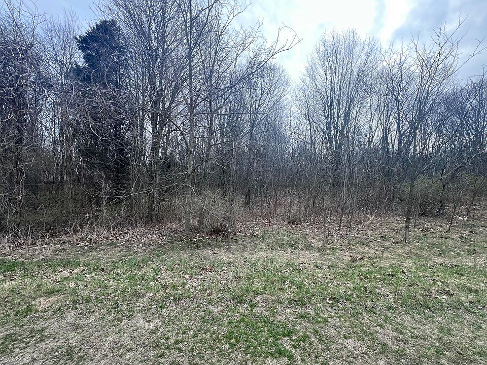 2nd image of 13th Ave Unit 7