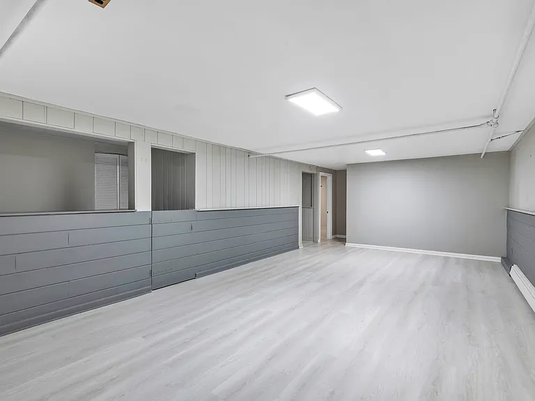 215 Bennett St — Photo 26