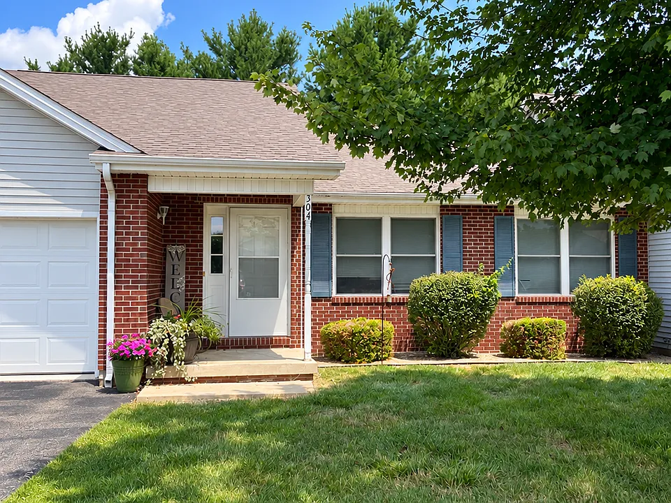 304 Brookside Pl
