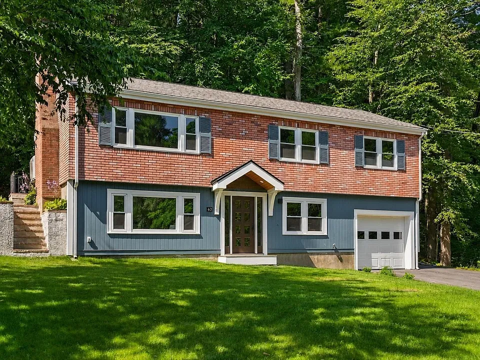 62 Edgewood Rd