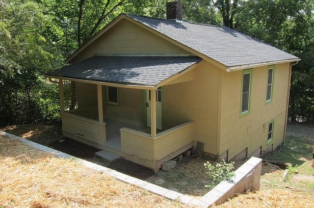 Covered Front Porch