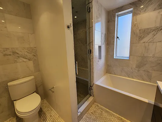 Rented by essential NEW YORK Real Estate | media 22