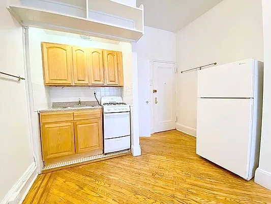 Rented by Manhattan Spaces | media 18