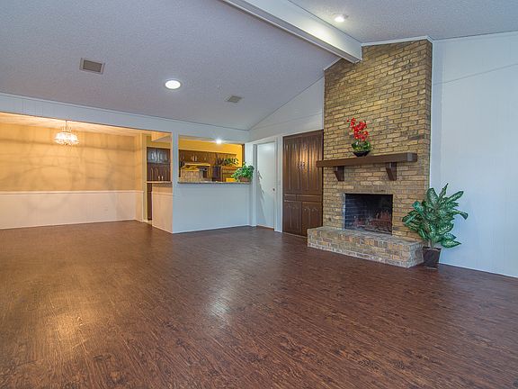 3rd image of 3407 San Mateo Dr