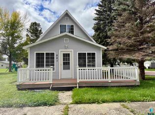 201 S Chestnut St, Ellsworth, MN 56129