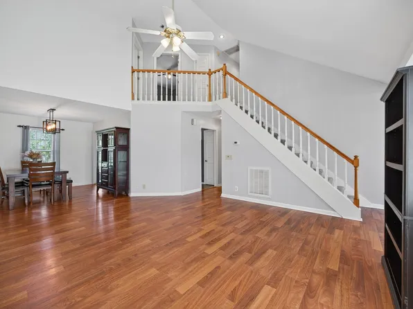 137 Rockland Pl, Pegram, TN 37143