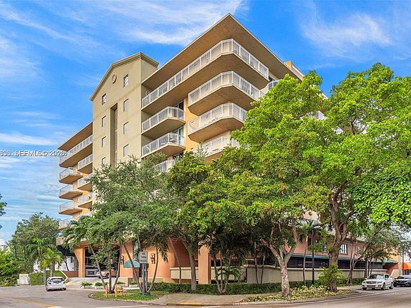 2nd image of 1650 Coral Way APT 601