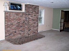 4th image of 50 Marshall Ln
