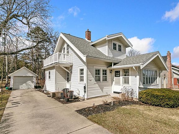 4th image of 563 South Main Street