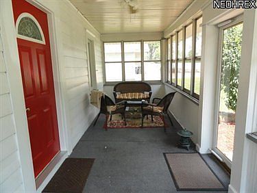 2nd image of 2656 Pelton Ave