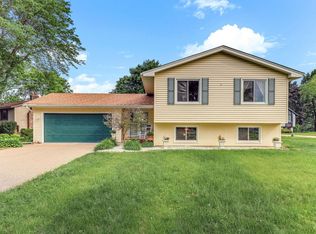2261 Clark St, Eagan, MN 55122