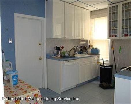 3rd image of 19 Bay 23 St