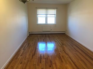 21-17 33rd Ave #3, Astoria, NY 11106