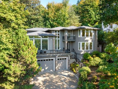 120 SW Moonridge Pl, Portland, OR, 97225