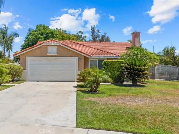 15245 Tulip Ct, Fontana, CA 92335