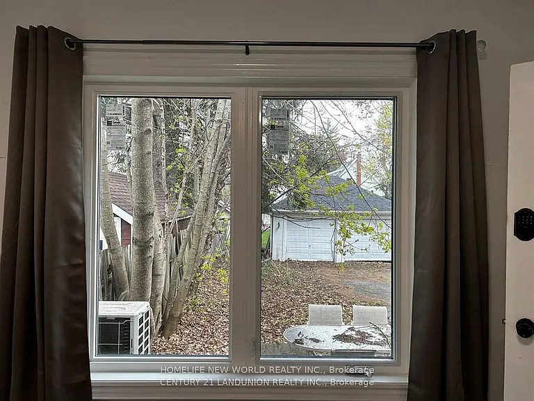 46 Arnold St #2-1 — Photo 10