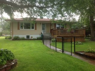 64 Kuester Lk, Grand Island, NE 68801