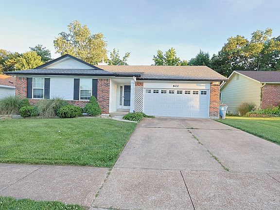 2nd image of 622 Rustic Valley Dr