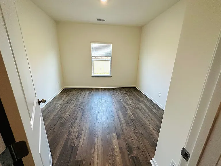2467 Stream View Ln — Photo 4