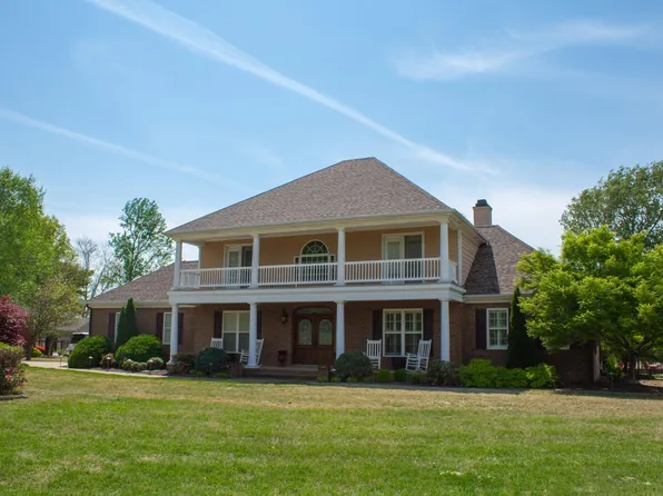 134 Kelly W, Martin, TN 38237