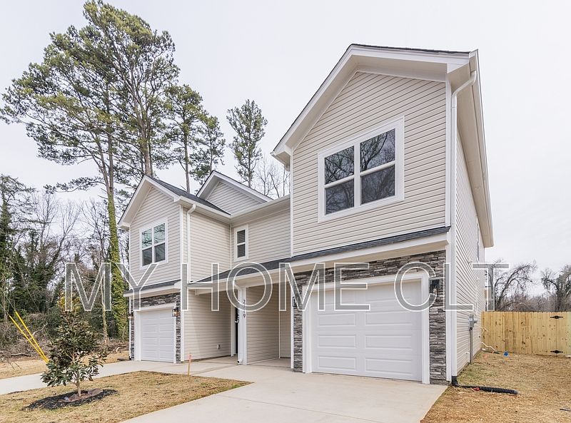 1st image of 2719 Capitol Dr