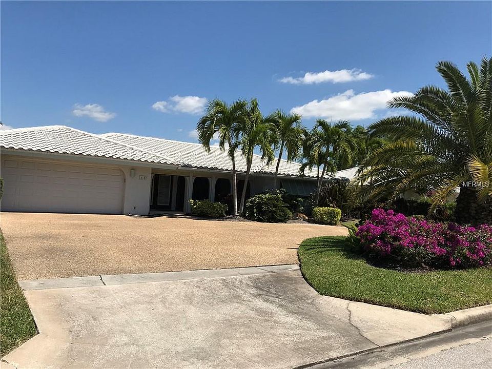 1st image of 518 Spoonbill Dr