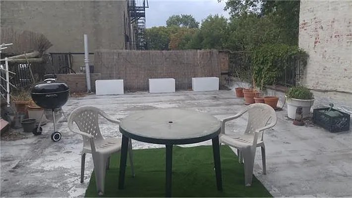 Rented by Brick Real Estate | media 11