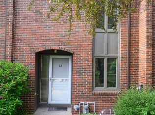 23 Webster Ct UNIT 23, Amherst, MA 01002