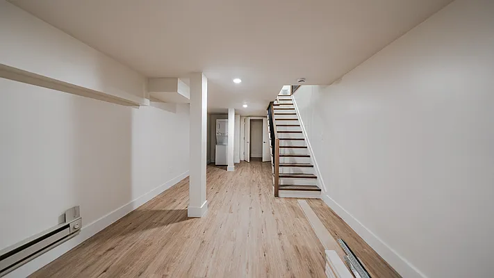 Rented by Nooklyn NYC LLC | media 12