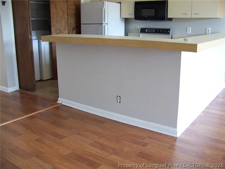 6732 Willowbrook Dr #8 — Photo 10