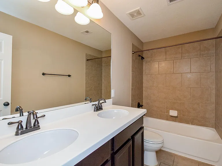 26406 Harmony Mill Ct — Photo 31