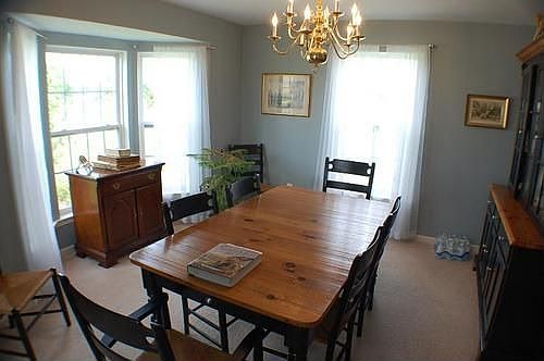 5th image of 1501 Emma Ln