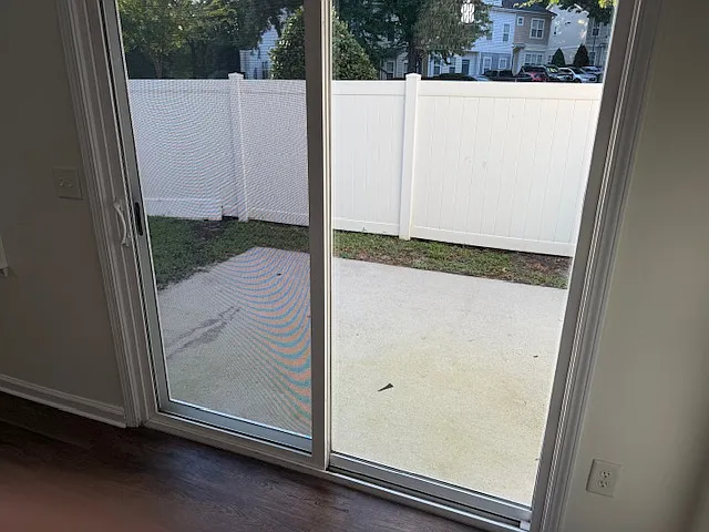 526 Elm Ave — Photo 24