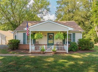 2912 Scottsville Rd, Charlottesville, VA 22902