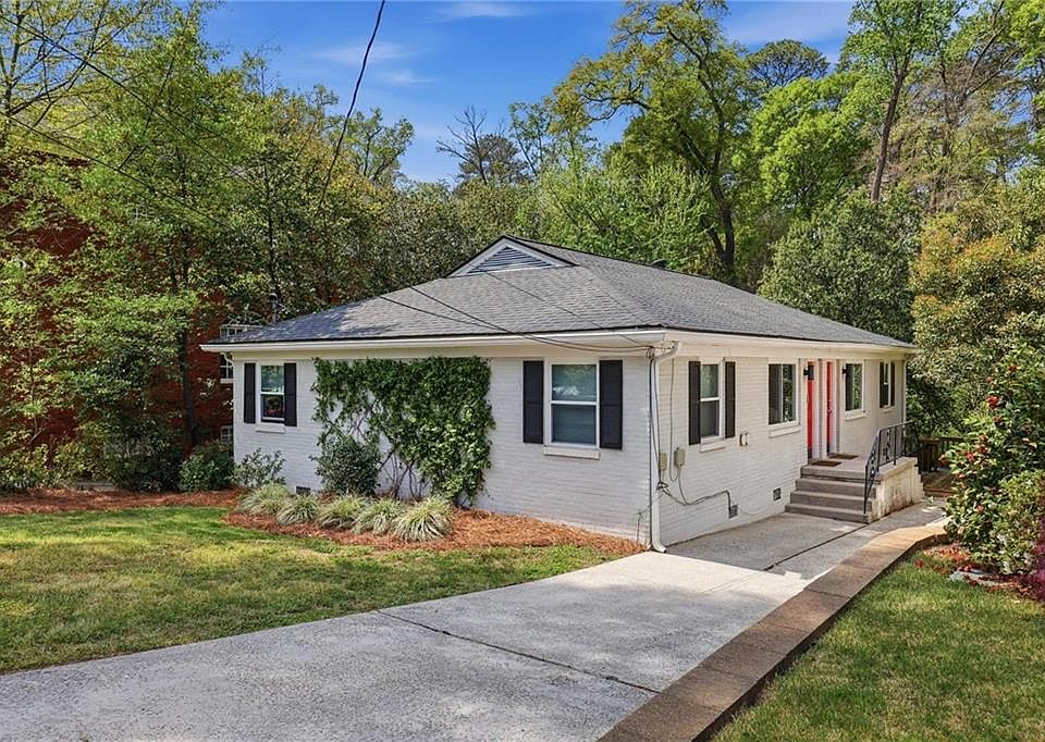 1st image of 2240 Stephen Long Dr NE
