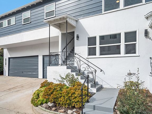 3rd image of 1643 Selby Ave #1647