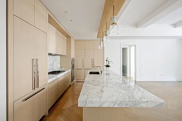 Rented by Oxford Property Group | media 36