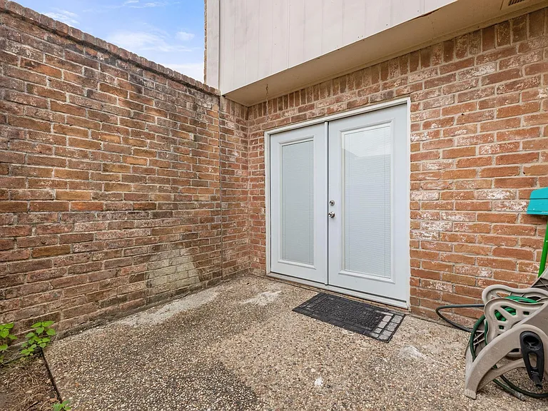 9200 W Bellfort St #25 — Photo 24