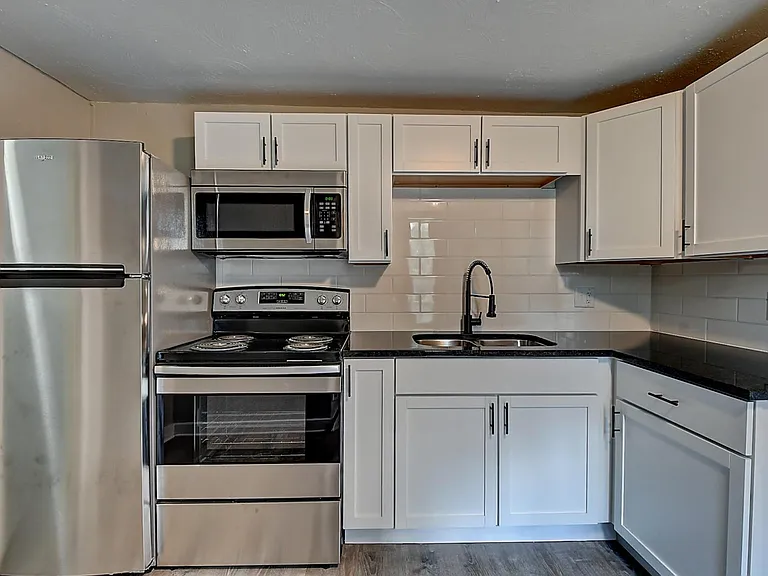 1023 S State Ave #1 — Photo 9