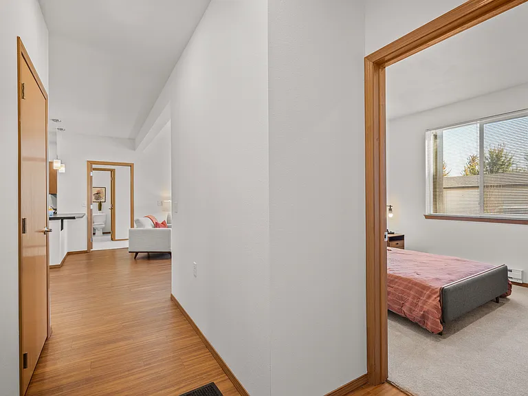 2x2 Entry Way