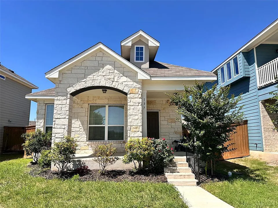 137 Rustic Glen Dr