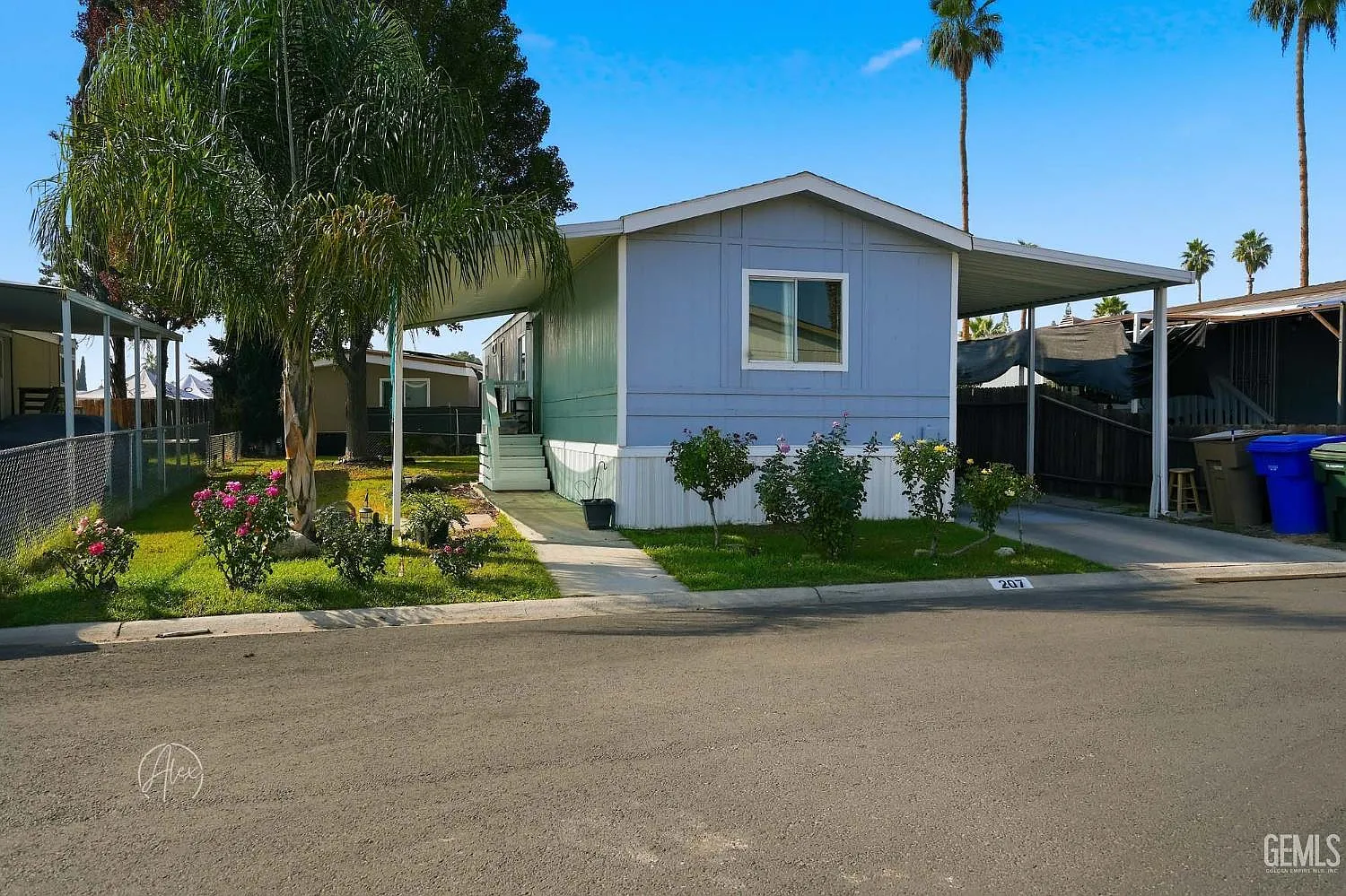 6601 Eucalyptus Dr Space 207 photo 1