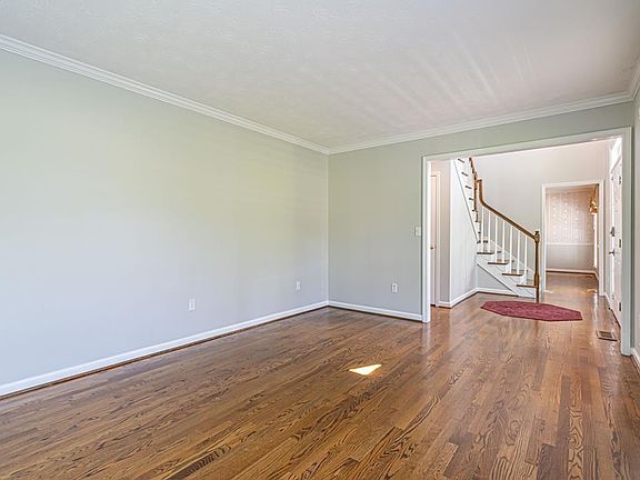 5th image of 18490 John Ashley Dr