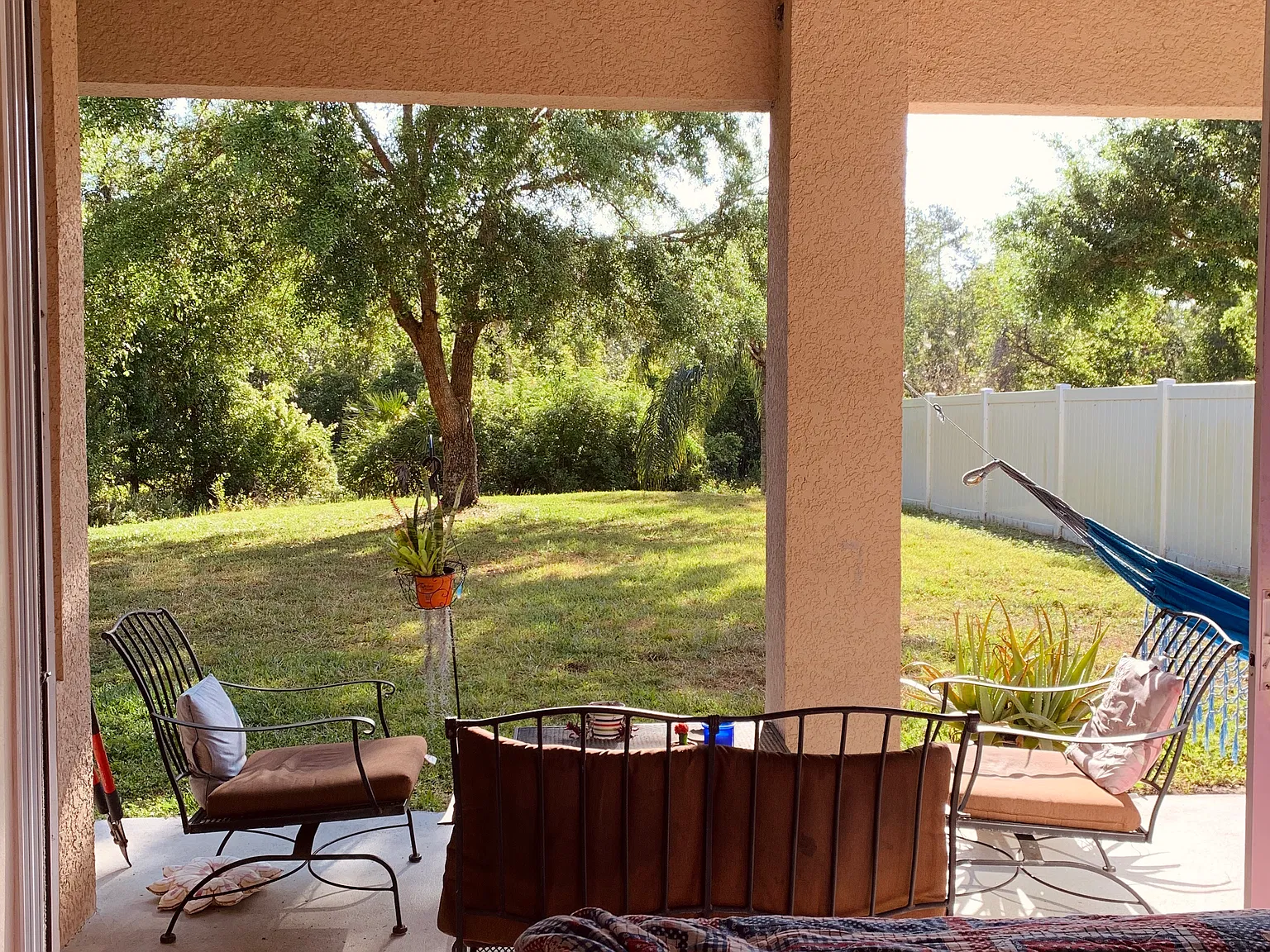 4 bed, 2688 sqft, $3,100 — Photo 4