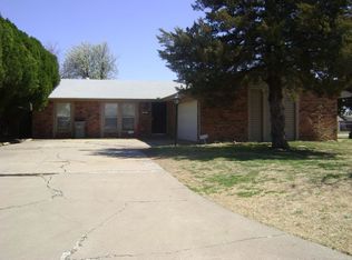 1901 NW 64th St, Lawton, OK 73505