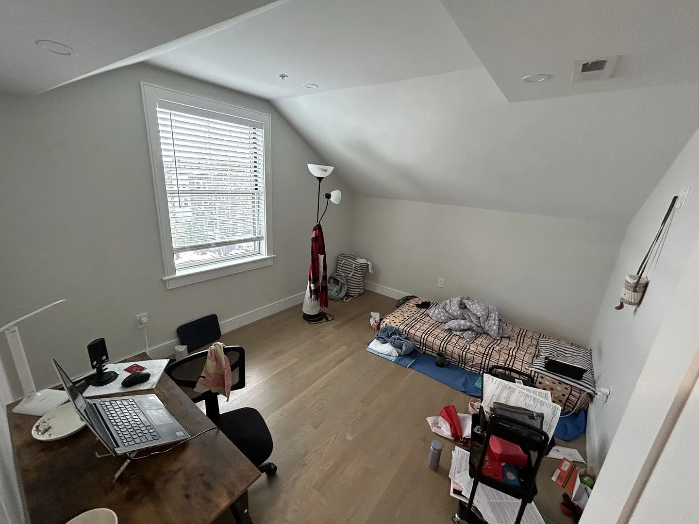 Discover the ridiculous renovations including a 'metal-object in the... — Photo 4