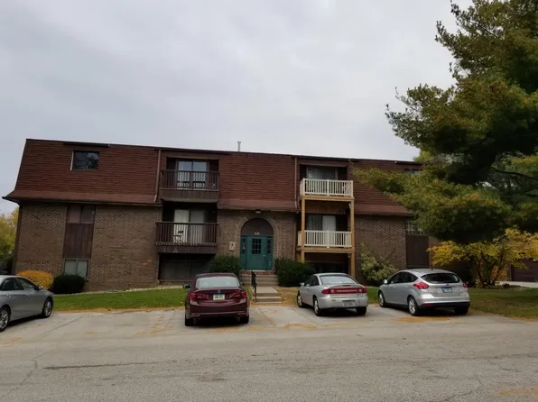 1211 48th Ave APT 36, East Moline, IL 61244