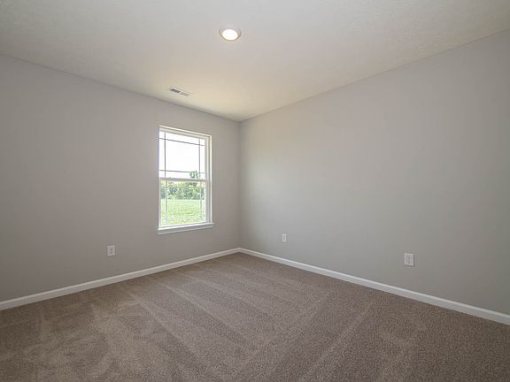4th image of 1637 Fairmount Dr